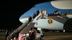 US-Medien: Trump wechselte nach Nato-Gipfel heimlich das Flugzeug in Catering-Fahrzeug