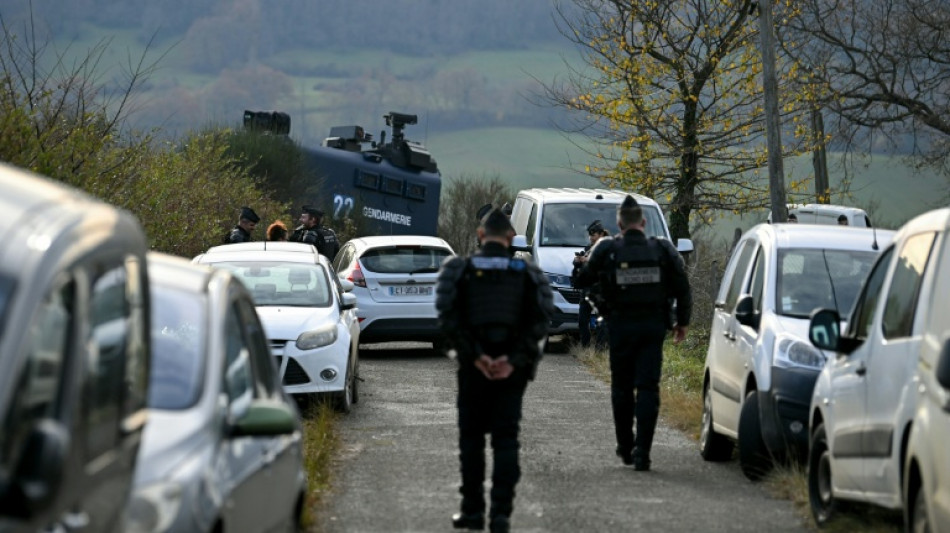 Dermatose: le gouvernement &eacute;tend la vaccination, mais maintient sa strat&eacute;gie d'abattage