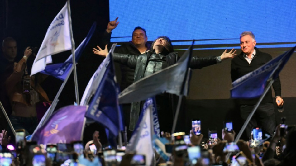 Milei se mide en una elección provincial en Argentina, en medio de turbulencias