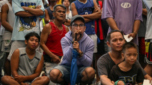 Manila crowd cheers Pacquiao comeback, draw and all