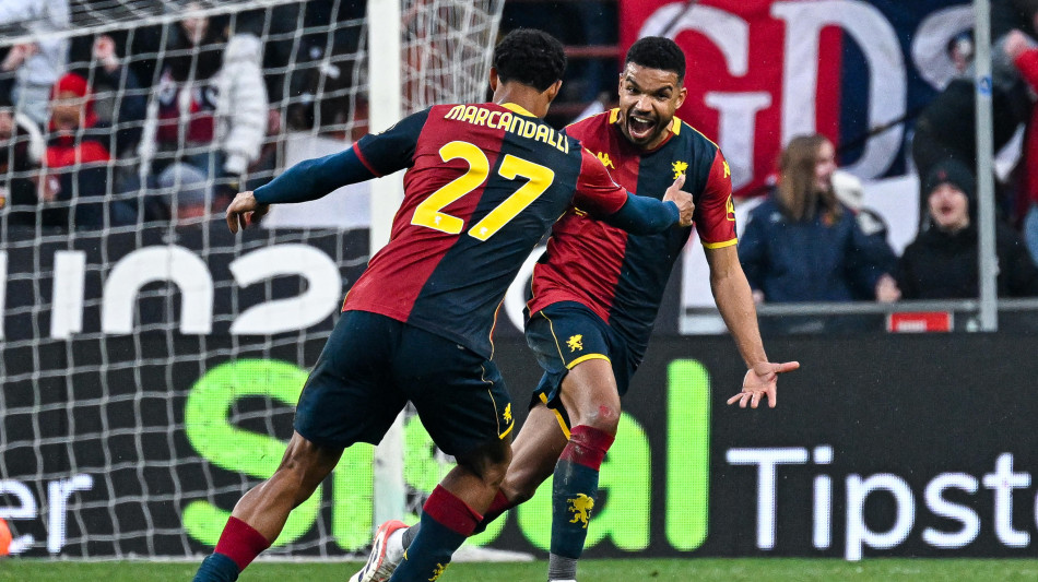 Il Genoa ribalta il Bologna, poker Atalanta al Parma