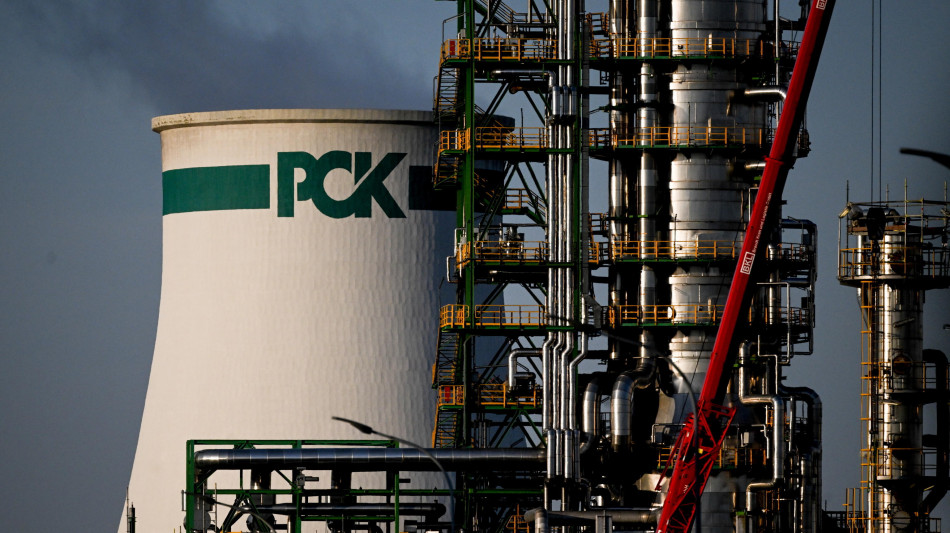 Il petrolio apre in calo a New York a 61,41 dollari