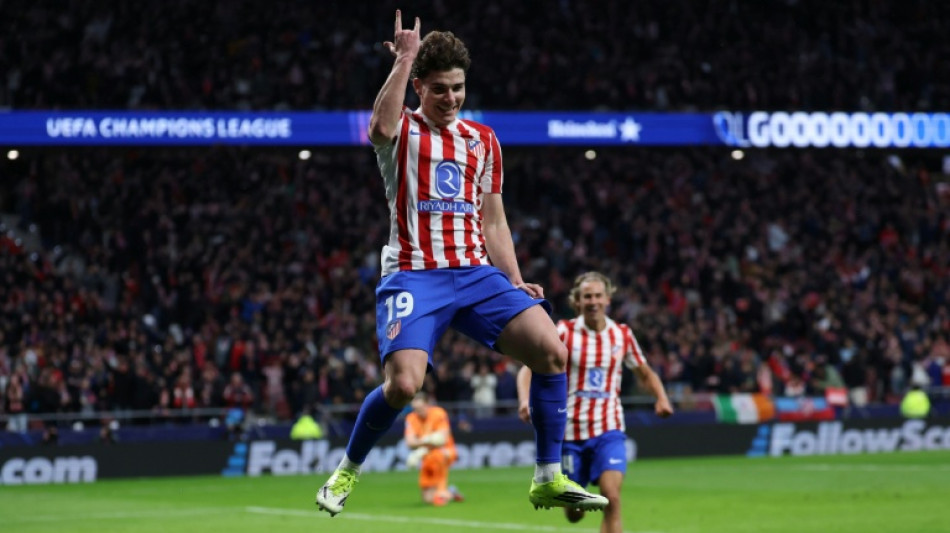 El Atl&eacute;tico pone un pie en cuartos de Champions tras primer tiempo de locura ante Tottenham