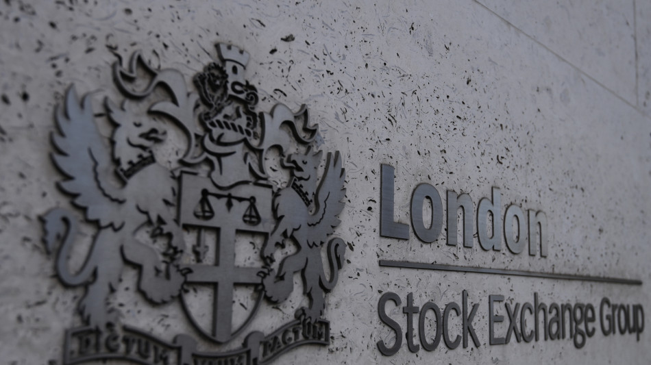 Borsa: in Europa il rimbalzo, Parigi +0,5%