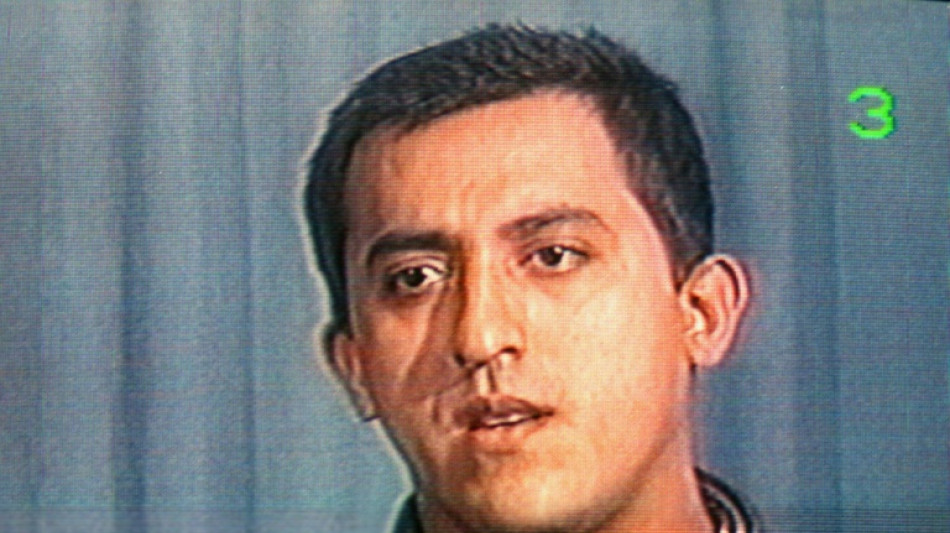 Cuba libera al autor de los atentados con bomba en La Habana en 1997