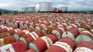 Prezzo petrolio in calo, Wti scambiato a 69,64 dollari