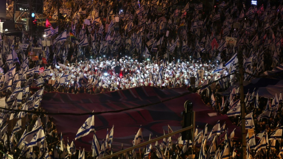 Zehntausende protestieren erneut gegen geplante Justizreform in Israel