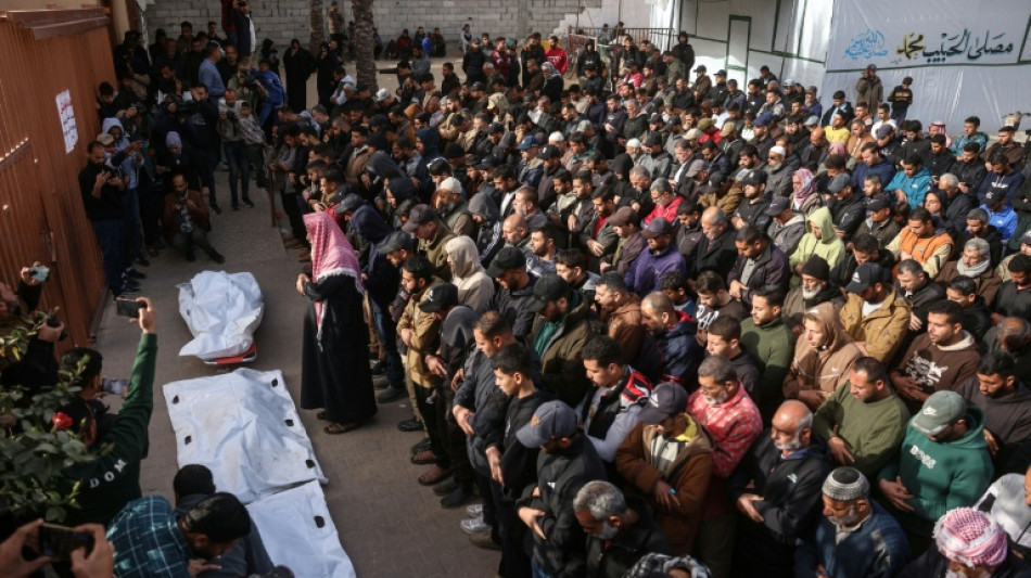 Ataques israel&iacute;es en Gaza dejaron al menos 12 muertos, seg&uacute;n la Defensa Civil