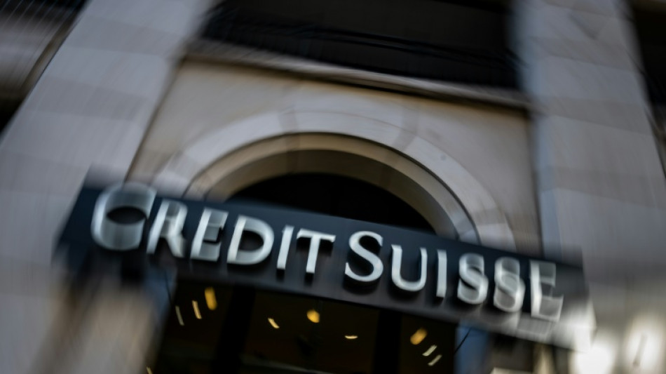 Le Credit Suisse n'arrive pas &agrave; rassurer et s'effondre en Bourse