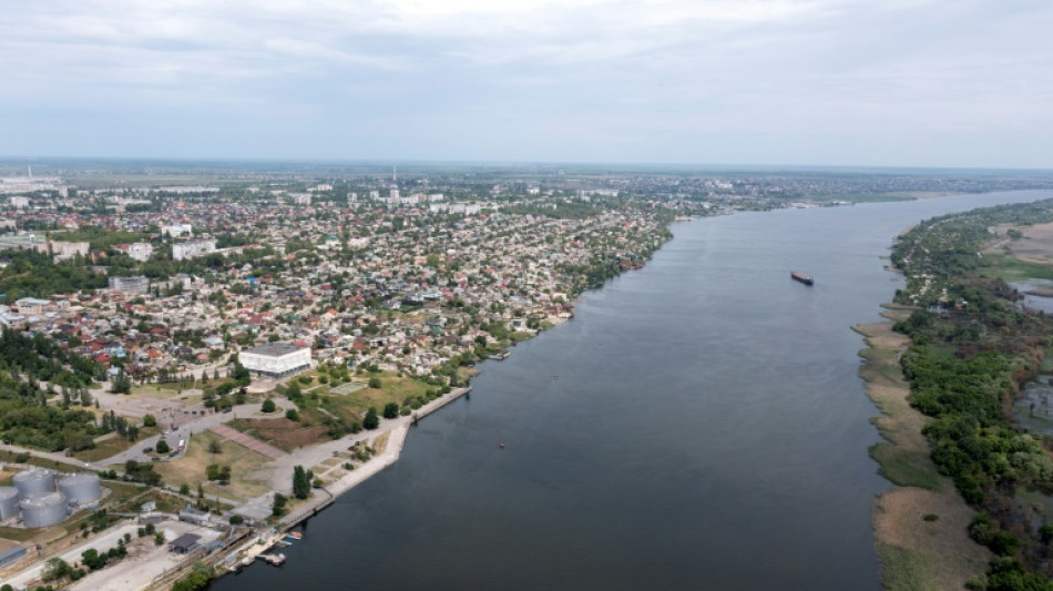 Ukraine: les Russes vont-ils batailler pour Kherson ou se replier?