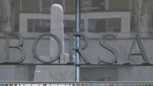 Borsa: Milano chiude debole (-0,43%), scivolone di Cucinelli