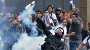 Sube a 24 el n&uacute;mero de muertos por protestas poselectorales en Venezuela