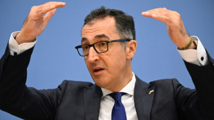 Landwirtschaftsminister &Ouml;zdemir kritisiert Agrardiesel-Streichung