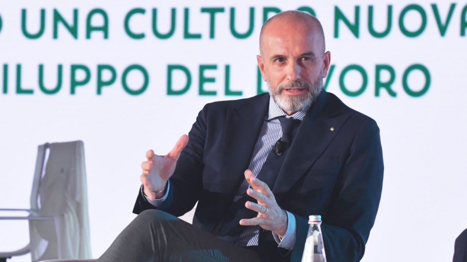 Colombani (First), banche non scarichino tasse Manovra su dipendenti