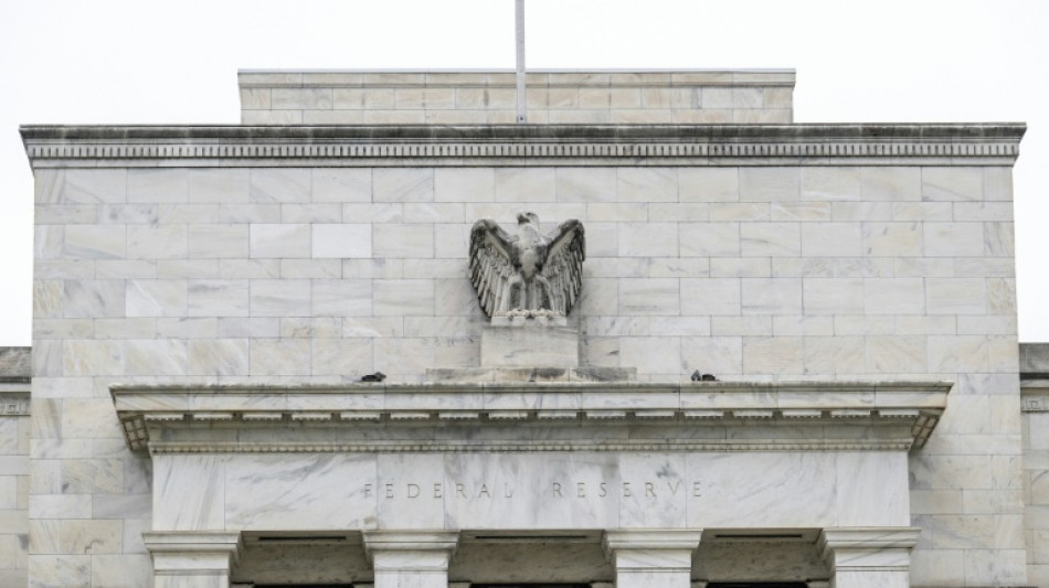 De part et d'autre de l'Atlantique, l'inflation ralentit mais reste trop &eacute;lev&eacute;e