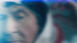 Gianni Morandi, L'Attrazione &egrave; il nuovo singolo firmato da Jova