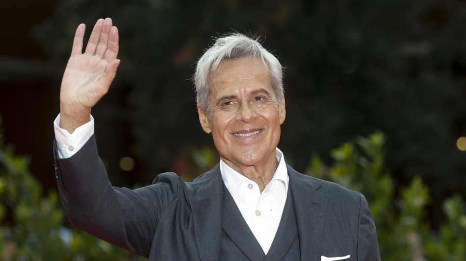 Baglioni canter&agrave; l'Inno il 2 giugno ai Fori con Mattarella