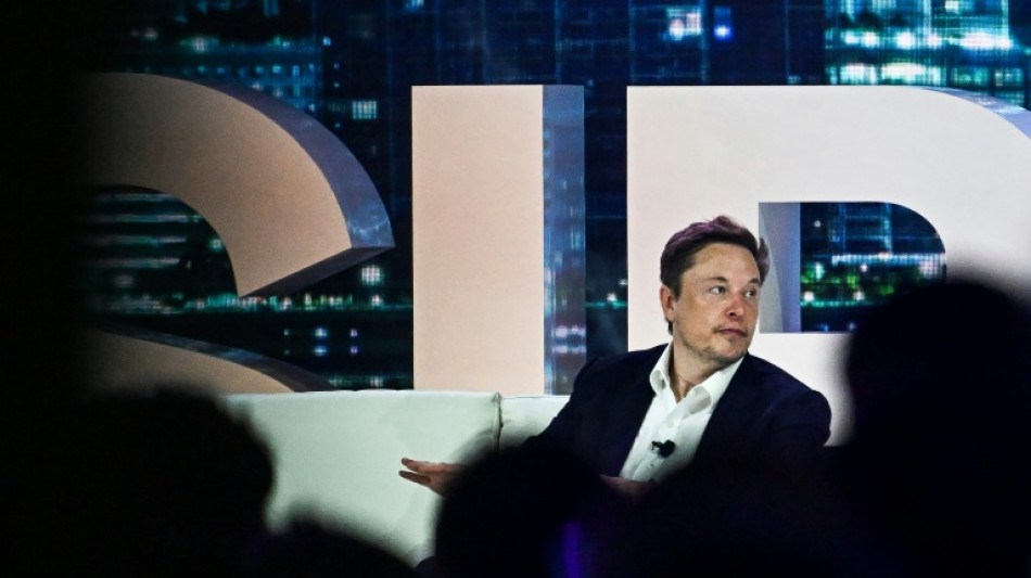 Musk k&uuml;ndigt ver&auml;nderten Umgang mit Hassbotschaften von Twitter-Nutzern an