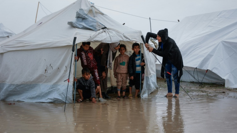 Tempestades e ventos potentes se somam ao caos em Gaza