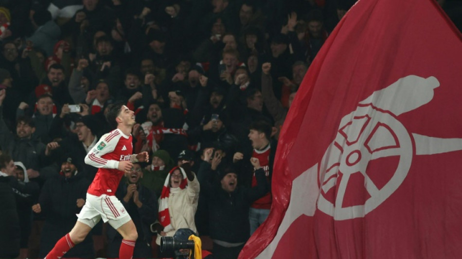 Arsenal elimina Chelsea e vai &agrave; final da Copa da Liga Inglesa