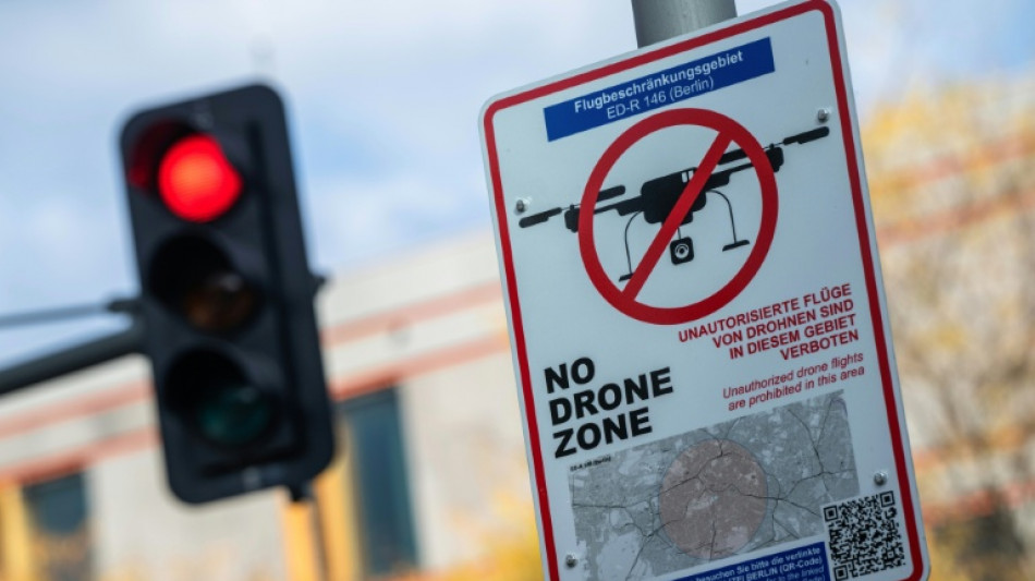 El aeropuerto de M&uacute;nich suspende vuelos tras avistamiento de drones