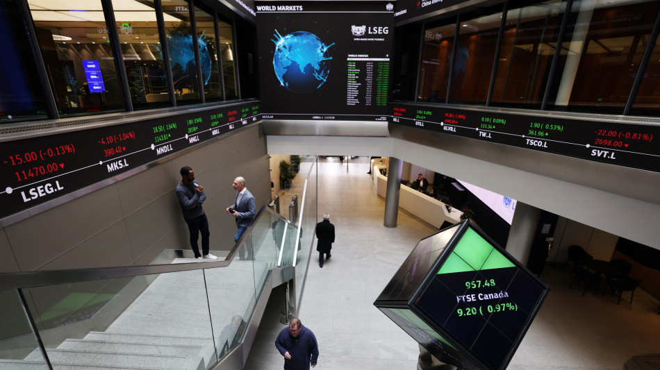 Borsa: l'Europa in rialzo attende Wall Street, Milano +0,5%