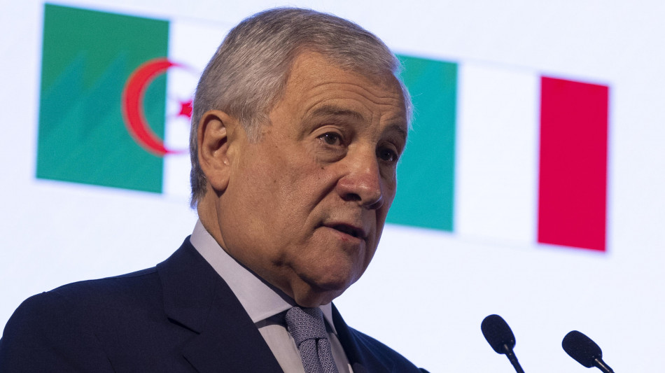 Tajani sente Pizzaballa, 'condanna nuovo attacco coloni'