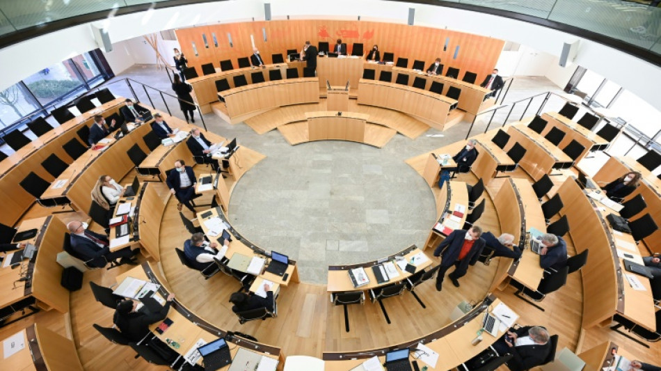 Hessische Linke w&auml;hlt Fraktionschefin Kula zu Spitzenkandidatin f&uuml;r Landtagswahl