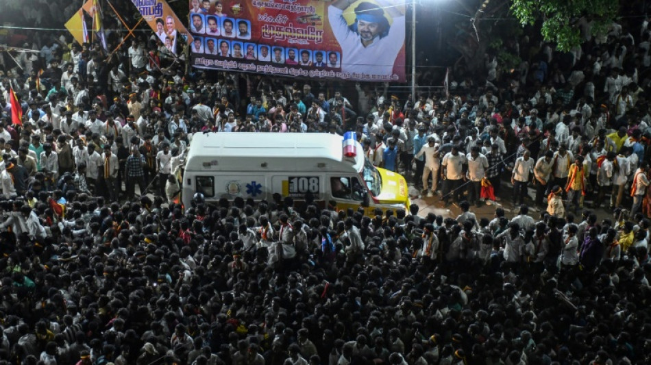 Bousculade dans le sud de l'Inde: au moins 40 morts, trois personnes inculp&eacute;es
