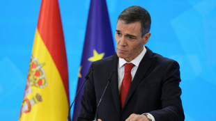 Espagne: Sánchez maintient le cap face aux scandales