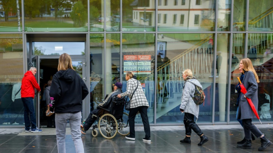 Letten w&auml;hlen ein neues Parlament