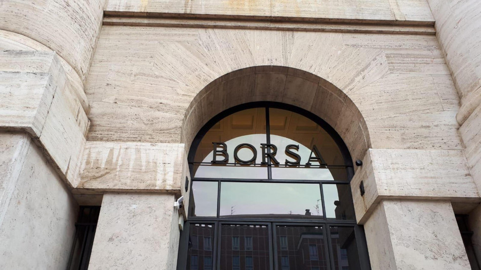 Borsa: Milano chiude in rialzo dello 0,25%