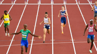 Warholm bricht im H&uuml;rden-Finale ein - dos Santos siegt