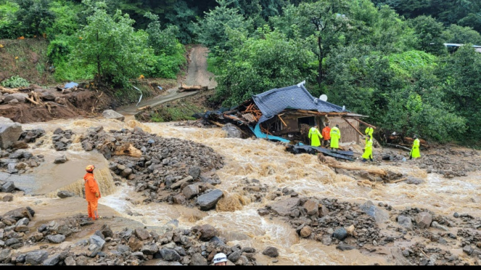 Mindestens sieben Tote bei &Uuml;berflutungen und Erdrutschen in S&uuml;dkorea
