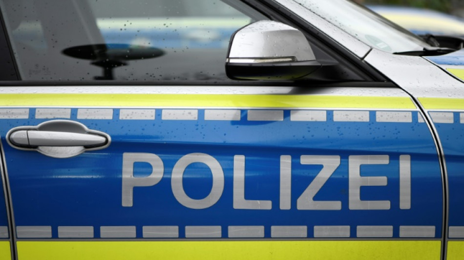 25-J&auml;hriger wird bei Unfall auf Autobahn 3 auf Fahrbahn geschleudert und stirbt