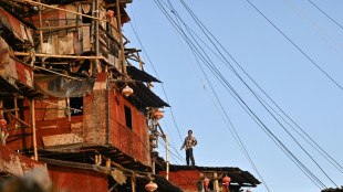 O homem que construiu um prédio incomum para resistir a um projeto turístico na China