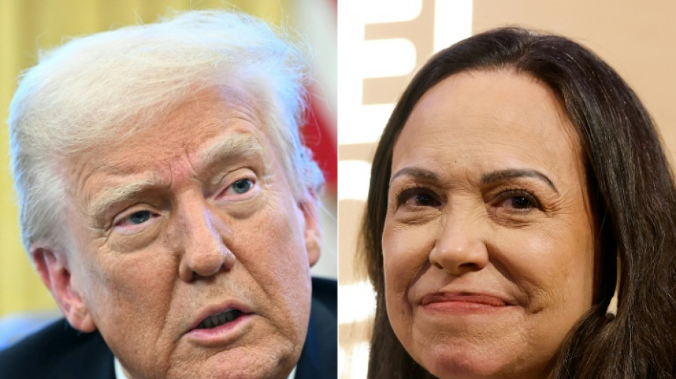 Machado entrega la medalla del Nobel de la Paz a Trump, que alaba un "gesto maravilloso"