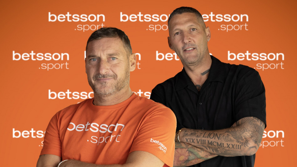 Ecco primo episodio di AperiTotti con Materazzi ed ex n.10 Roma