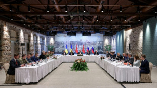 R&uacute;ssia e Ucr&acirc;nia concordam em trocar prisioneiros jovens e feridos
