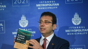 Le maire d'Istanbul en proc&egrave;s pourrait y perdre sa couronne