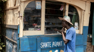 En Centrafrique, des pharmacies sauvages, alternative aux soins co&ucirc;teux