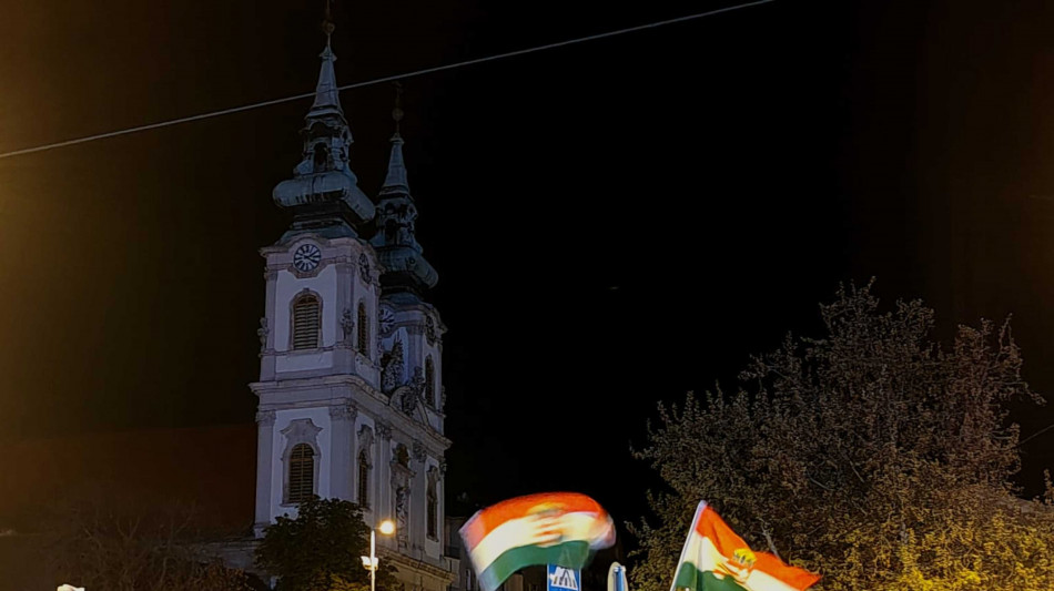 La Borsa di Budapest chiude in forte rialzo (+4,9%) dopo il voto
