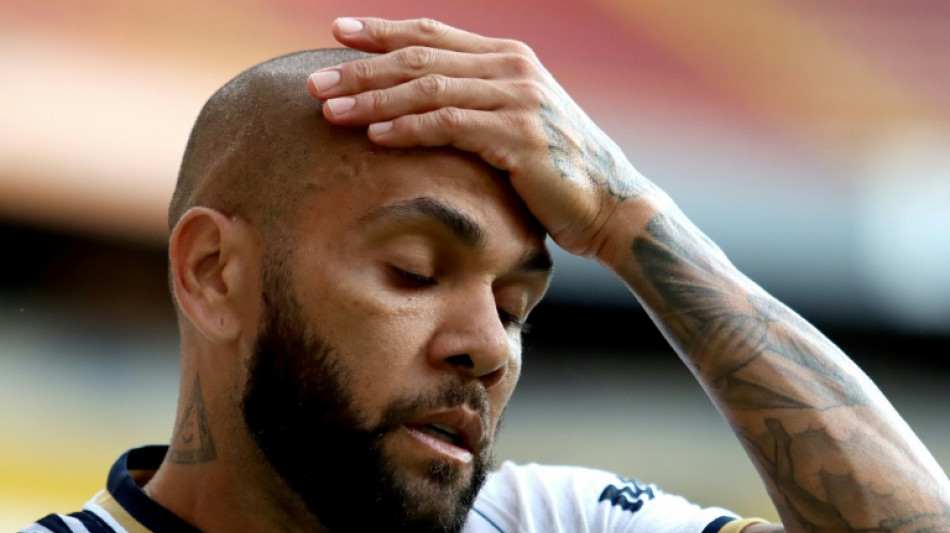 MP da Espanha pede 9 anos de pris&atilde;o para Daniel Alves por viol&ecirc;ncia sexual