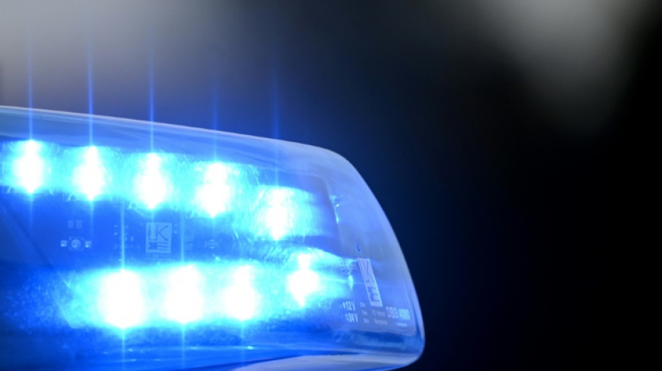 Unbekannter schie&szlig;t in Baden-W&uuml;rttemberg auf Auto: Ein Verletzter