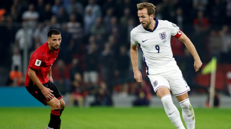 Inglaterra vence Alb&acirc;nia (2-0) e termina Eliminat&oacute;rias com 100% de aproveitamento