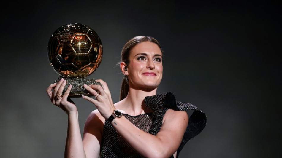 Ballon d'Or: l'Espagnole Alexia Putellas sacrée pour la deuxième année consécutive