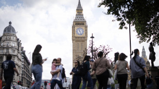 Uk, l'economia cresce, a giugno un inaspettato +0,3%