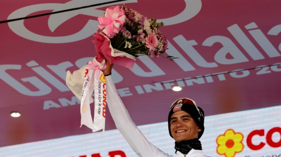 Tour d'Italie: le Mexique fier d'Isaac del Toro, même s'il a craqué près du but