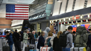Tr&aacute;nsito a&eacute;reo de EEUU cerca de la normalidad tras la reapertura del gobierno