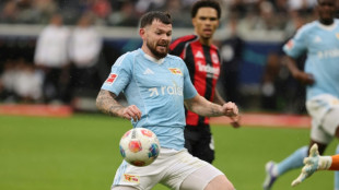 Flat Frankfurt fall to Union despite late flurry